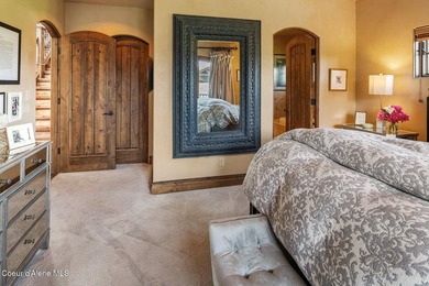 FULLY FURNISHED GOLF CABIN AT PRESTIGIOUS BLACK ROCK. This - photo 20