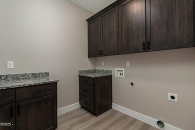 Now is the time to Buy! Price Reduced to $699,000 for this - photo 27