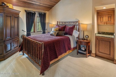 FULLY FURNISHED GOLF CABIN AT PRESTIGIOUS BLACK ROCK. This - photo 29