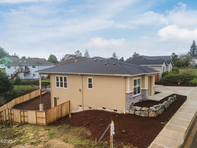 Now is the time to Buy! Price Reduced to $699,000 for this - photo 32