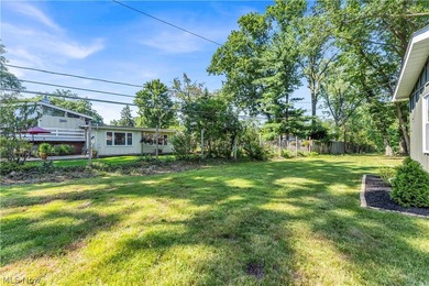 Beautifully updated and move-in ready ranch-style slab is - photo 33