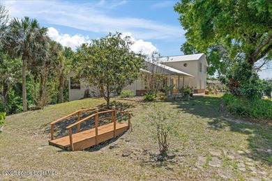 A rare custom-built retreat surrounded by the natural beauty of - photo 40