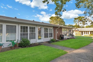 Move right into this beautifully maintained two-bedroom - photo 1