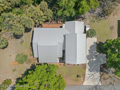 A rare custom-built retreat surrounded by the natural beauty of - photo 50