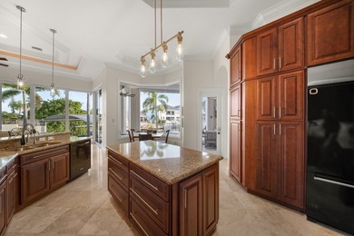 Experience the pinnacle of coastal luxury in the heart of - photo 7