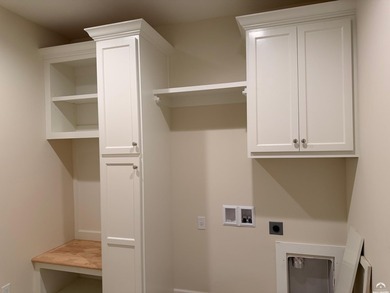 Tucked into a corner in the latest Beth's Ranch development - photo 15