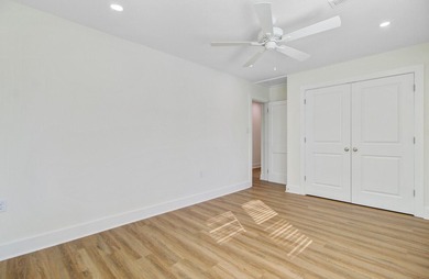 Wonderfully remodeled home with upgraded everything, on a rare - photo 18