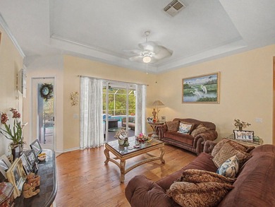 Welcome to this beautifully updated 4-bedroom, 2.5-bath pool - photo 8
