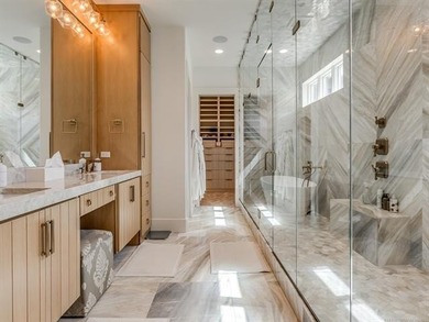 Welcome to 120 Lower Green Way, the epitome of luxury lakefront - photo 23