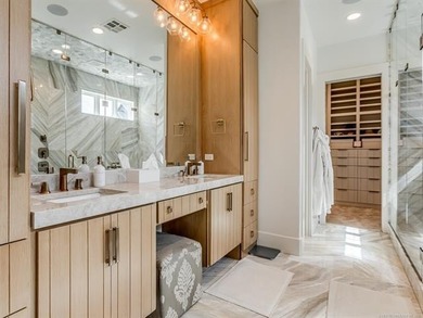 Welcome to 120 Lower Green Way, the epitome of luxury lakefront - photo 24