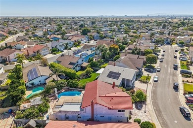 Great 2 story luxury home located in a well established - photo 6