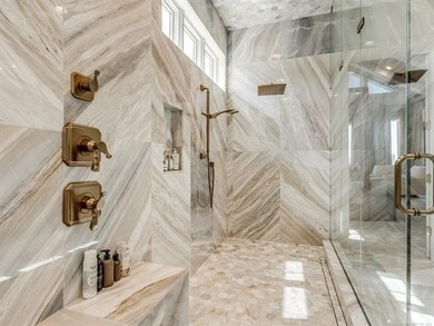 Welcome to 120 Lower Green Way, the epitome of luxury lakefront - photo 26