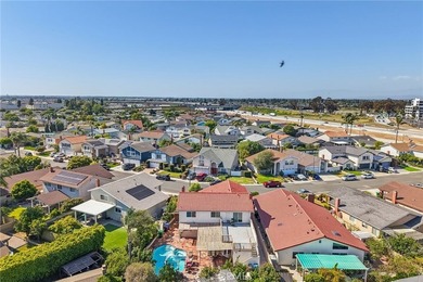 Great 2 story luxury home located in a well established - photo 9