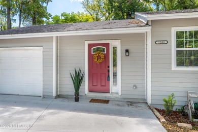 This is the home you've been waiting for! With a full renovation - photo 31