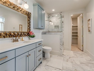 Welcome to 120 Lower Green Way, the epitome of luxury lakefront - photo 37