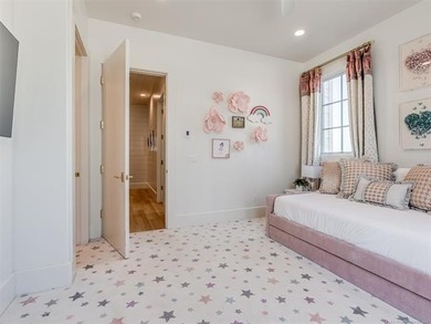 Welcome to 120 Lower Green Way, the epitome of luxury lakefront - photo 46