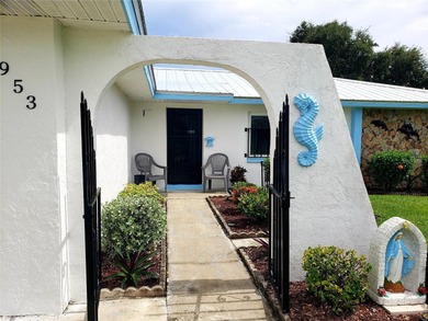 Welcome to easy Florida living! This 2-bed, 2-bath home sits in - photo 11