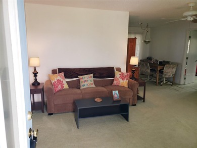 Welcome to easy Florida living! This 2-bed, 2-bath home sits in - photo 12