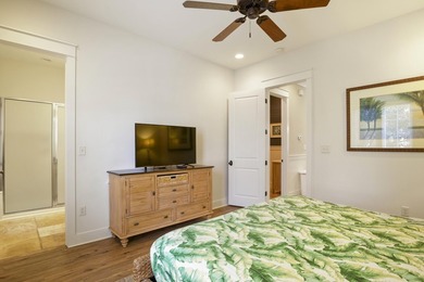 Set on a prime corner lot within the Bungalos at Sandestin, this - photo 16