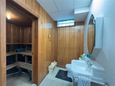 Furnished Lake Eshquaguma 3BR Yr Round Lake Home Built By