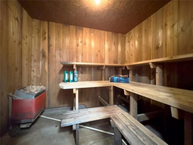 Furnished Lake Eshquaguma 3BR Yr Round Lake Home Built By