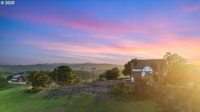 Nestled in Oregon's scenic Umpqua Valley, this extraordinary 2 - photo 2