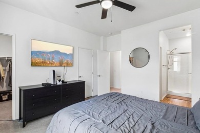 Welcome to Playa Del Sol living at its finest! This beautifully - photo 22