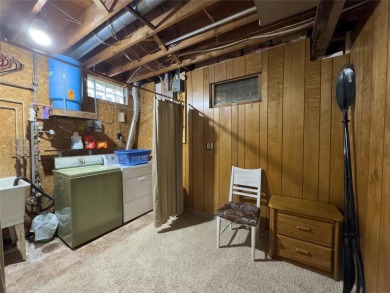 Furnished Lake Eshquaguma 3BR Yr Round Lake Home Built By