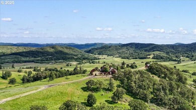 Nestled in Oregon's scenic Umpqua Valley, this extraordinary 2 - photo 3