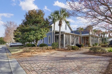 Set on a prime corner lot within the Bungalos at Sandestin, this - photo 27