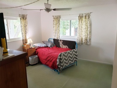 Welcome to easy Florida living! This 2-bed, 2-bath home sits in - photo 27