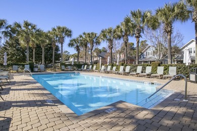 Set on a prime corner lot within the Bungalos at Sandestin, this - photo 29