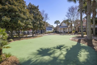 Set on a prime corner lot within the Bungalos at Sandestin, this - photo 31