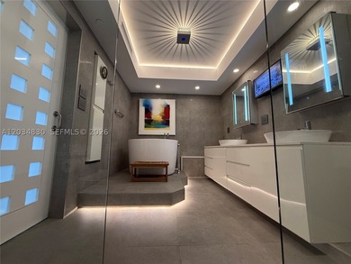 Completely reimagined contemporary residence offering - photo 33