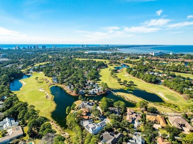 Set on a prime corner lot within the Bungalos at Sandestin, this - photo 34