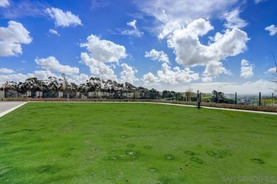 Welcome to Playa Del Sol living at its finest! This beautifully - photo 36
