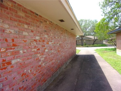 REDUCED FOR QUICK SALE!! 609 BROCK DRIVE, IN THE HIGHLY - photo 40