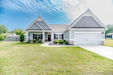 Lake Trace Home For Sale in Sanford North Carolina