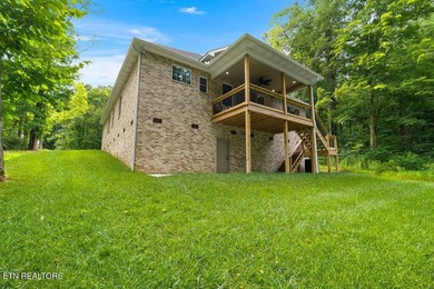 All BRICK NEW construction in the heart of Tellico Village - photo 4