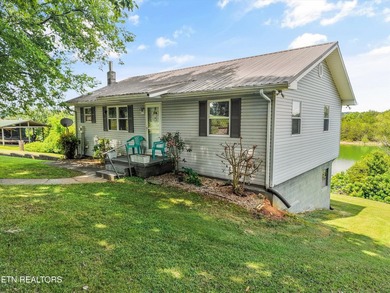 Douglas Lakefront Home. FIRST time on the Market! Lovely 2 bedrm - photo 2