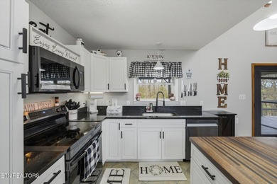 Motivated Sellers! Pictures don't do this property justice--it's - photo 20