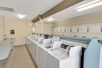 Call listing agent Tracy Guerrero for your private - photo 22