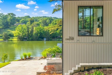 Welcome to your own private waterfront retreat! Built in 2022 - photo 4