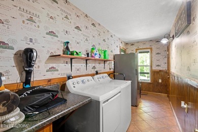 Motivated Sellers! Pictures don't do this property justice--it's - photo 41
