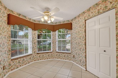 BEST BUY IN VALENCIA ISLES. 3 BEDROOMS OR 2 BEDROOMS AND A DEN - photo 11