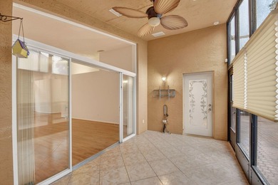 BEST BUY IN VALENCIA ISLES. 3 BEDROOMS OR 2 BEDROOMS AND A DEN - photo 19