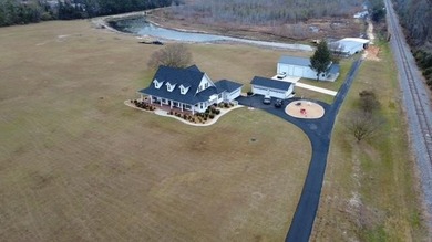 (private lake, pond, coastal) Home For Sale in Valdosta Georgia