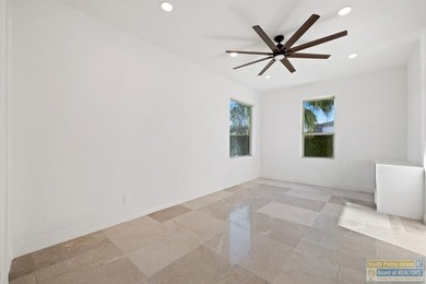 Incredible HOME with lake views on a golf course.Very desirable - photo 12