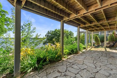 Affordable lake living! This home is perfectly situated on the - photo 25