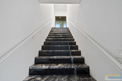 Incredible HOME with lake views on a golf course.Very desirable - photo 45